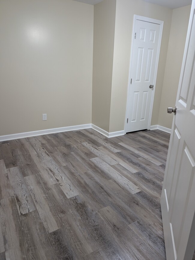 Photo - 809 Welworth St