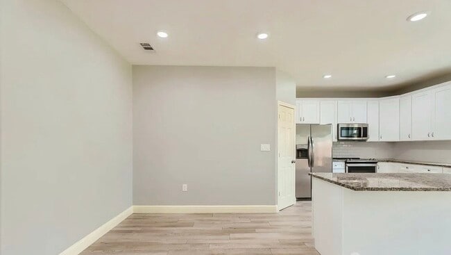 Photo - MOVE IN READY