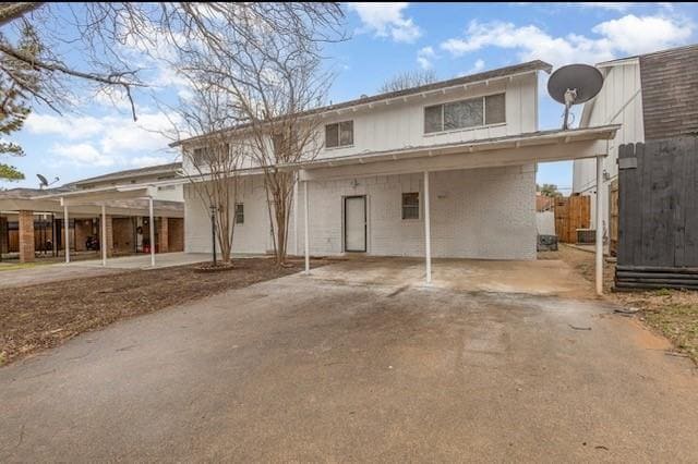 Photo - 2135 Fleur De Lis Ct