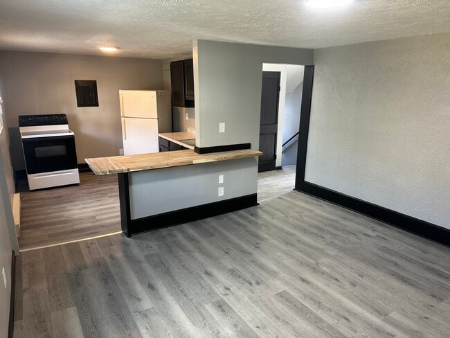 Photo - 706 Church St Unidad 2