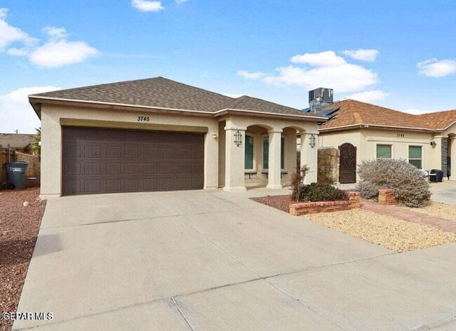 Photo - 3745 Loma Brisa Dr