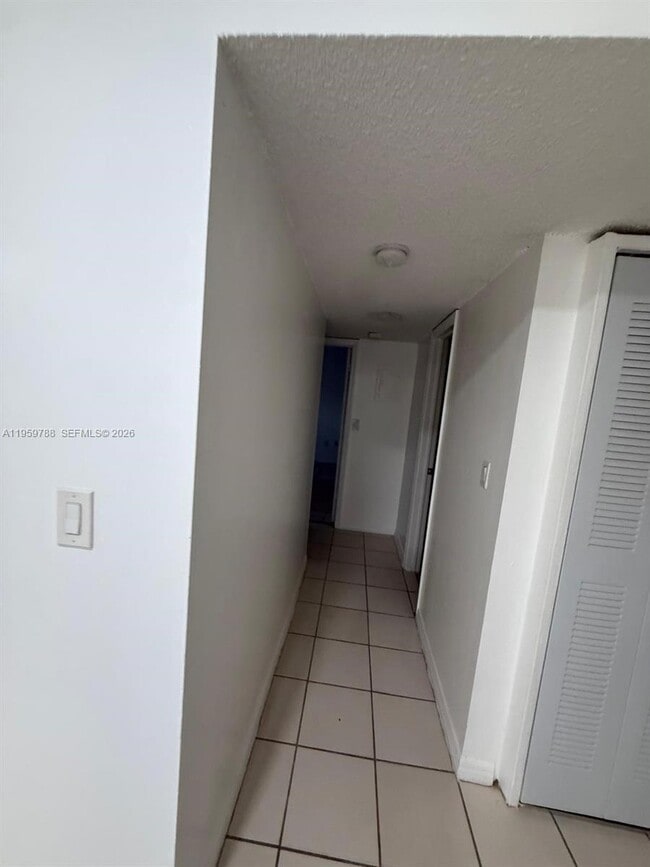 Photo - 9520 SW 8th St Unit 111