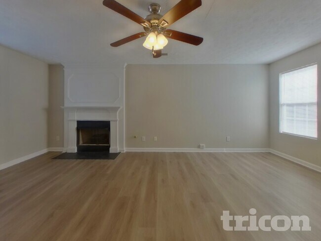 Photo - 6238 Leverett Dr