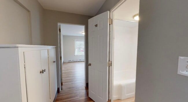 1bed 1bath entry