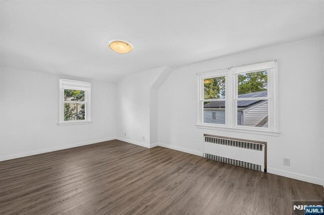 165 Oak Grove Ave