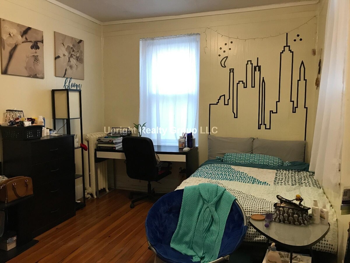 Photo - 75 S Huntington Ave Unit 3