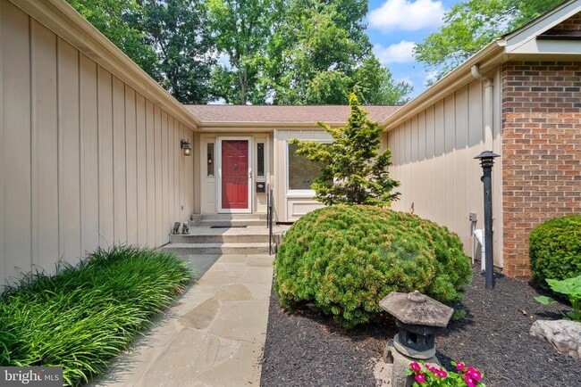 Photo - 13647 S Springs Dr