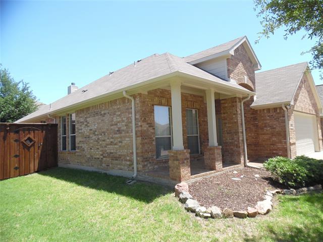 Building Photo - 8572 Davis Dr