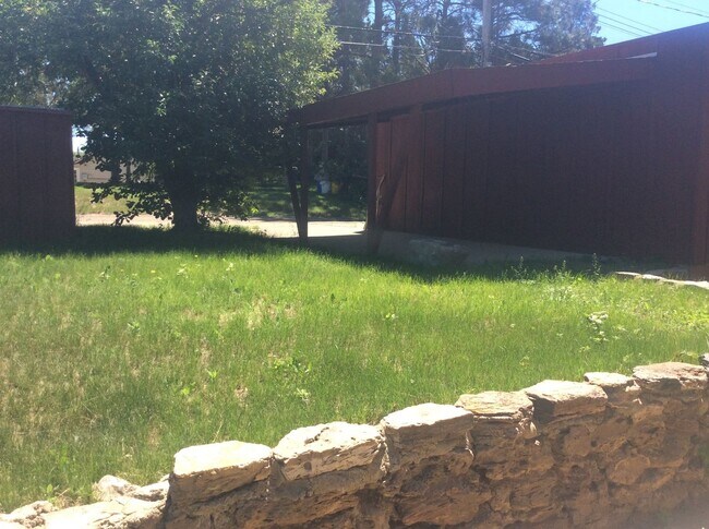Photo - Charming 3 bedroom, 2.5 bath Single Family house