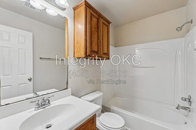 Photo - 2800 NW 184th St