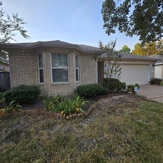 Photo - 7010 Windy Run Ct