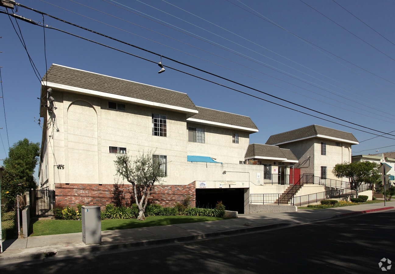 Kornblum Apartments - Kornblum Apartments