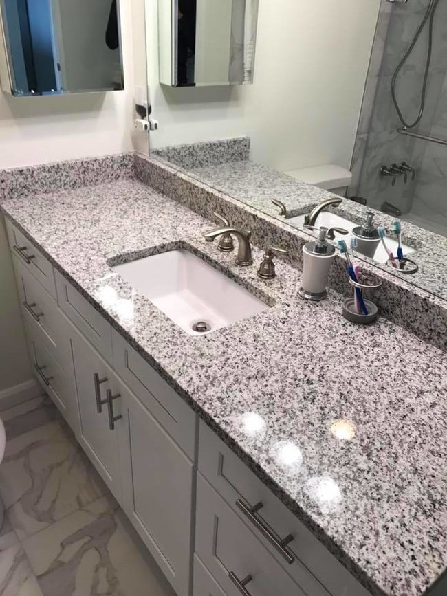 Building Photo - 620 Peachtree St NE Unit 1402