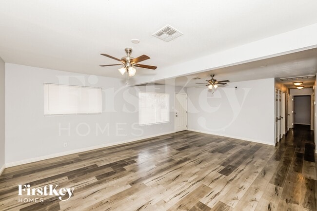 Photo - 2012 Bennett St