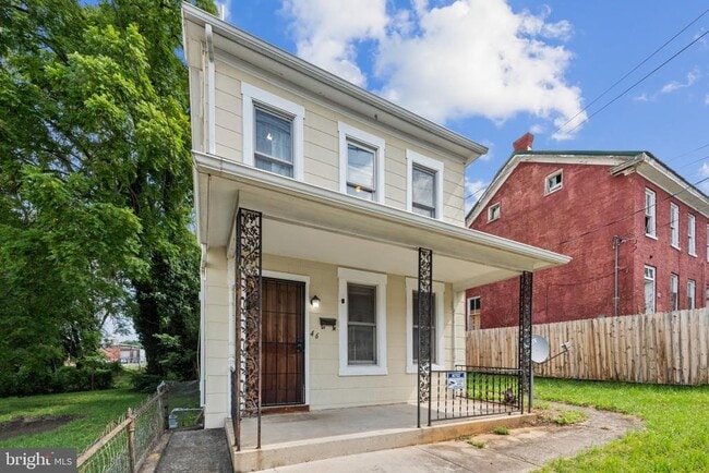 46 Charles St