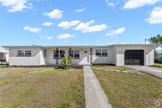 Building Photo - **FIRST MONTHS RENT FREE** Waterfront 3 Be... Rental