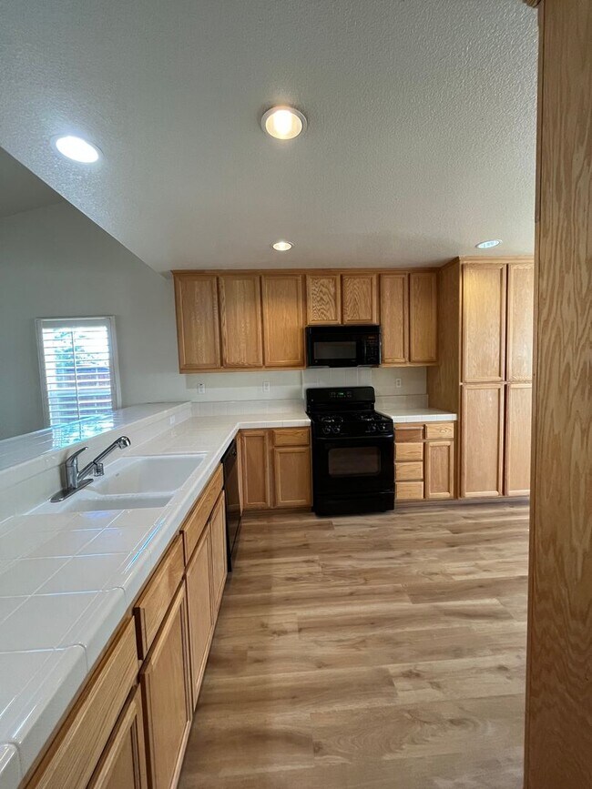 Photo - Hard to find Dixon single story home!