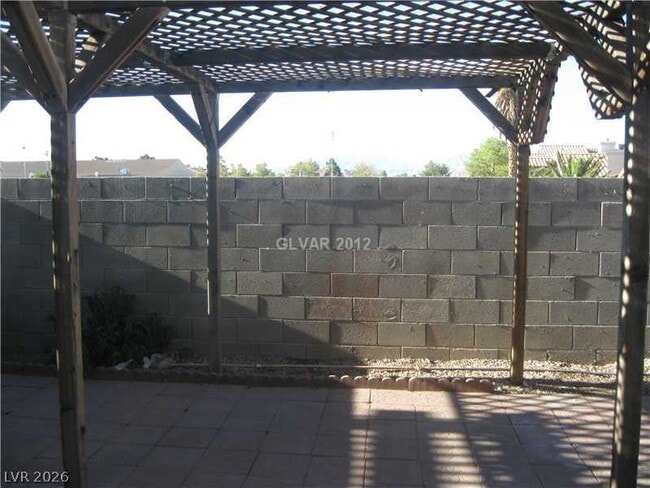 Photo - 6492 Lombard Dr