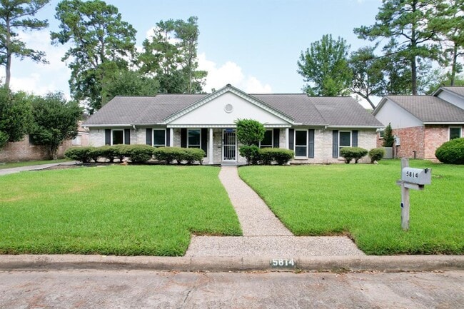 Building Photo - 5814 Old Lodge Dr Rental