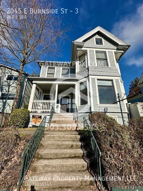 Photo - 2045 E Burnside St Unit 3
