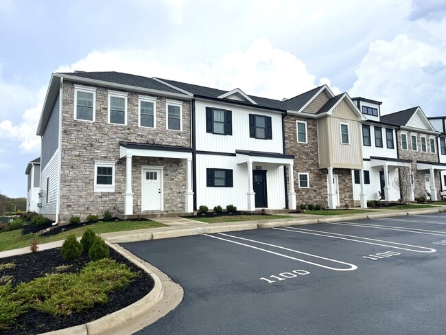 Photo - 556 Leesville Rd