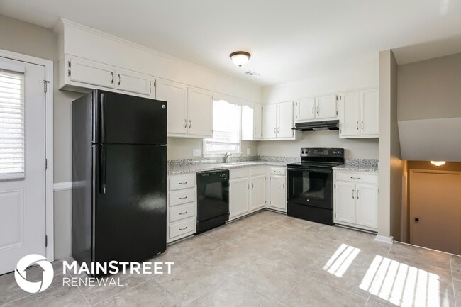 Photo - 5882 Millstone Ln