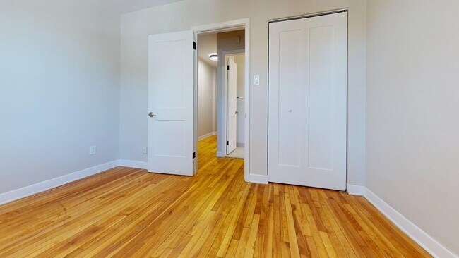 Photo - 362 McArthur, 388- 390 Irwin Miller