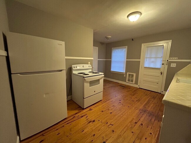 Photo - 1523 Park St Unidad A