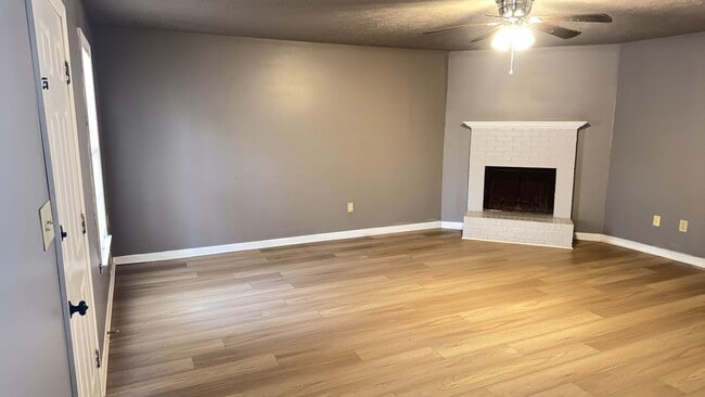 Photo - 125 Highland Park Dr