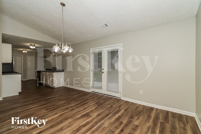 Photo - 3765 Willow Ridge Rd