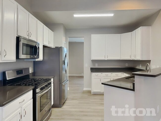 Photo - 5136 Sunburst Ln