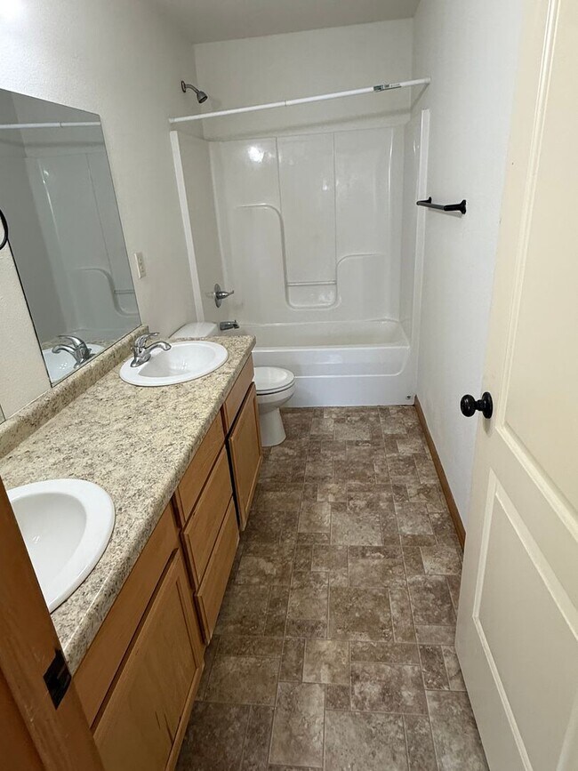 Photo - Kenison 218 Unidad 218