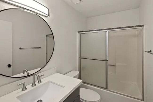 Photo - S-1073 Unit # 3