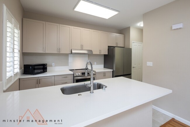 Photo - 7080 Hawaii Kai Dr