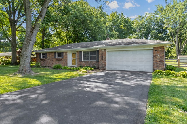 Photo - 820 Eaglewood Dr