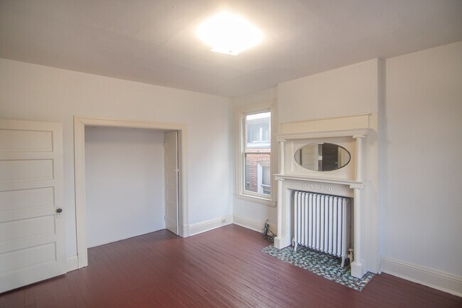 Photo - 299 West St Unit 2