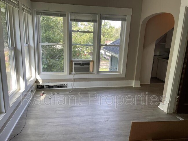 Photo - 415 Boone St Unit Apt. 4