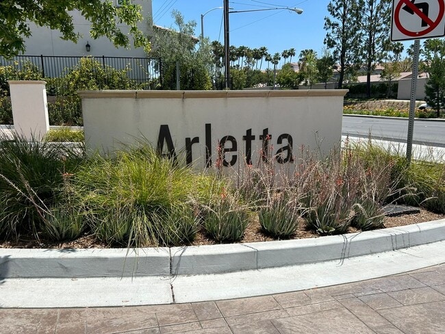 880 ARLETTA WAY FULLERTON 92835 (3 BED / ... - 880 ARLETTA WAY FULLERTON 92835  (3 BED / ... House