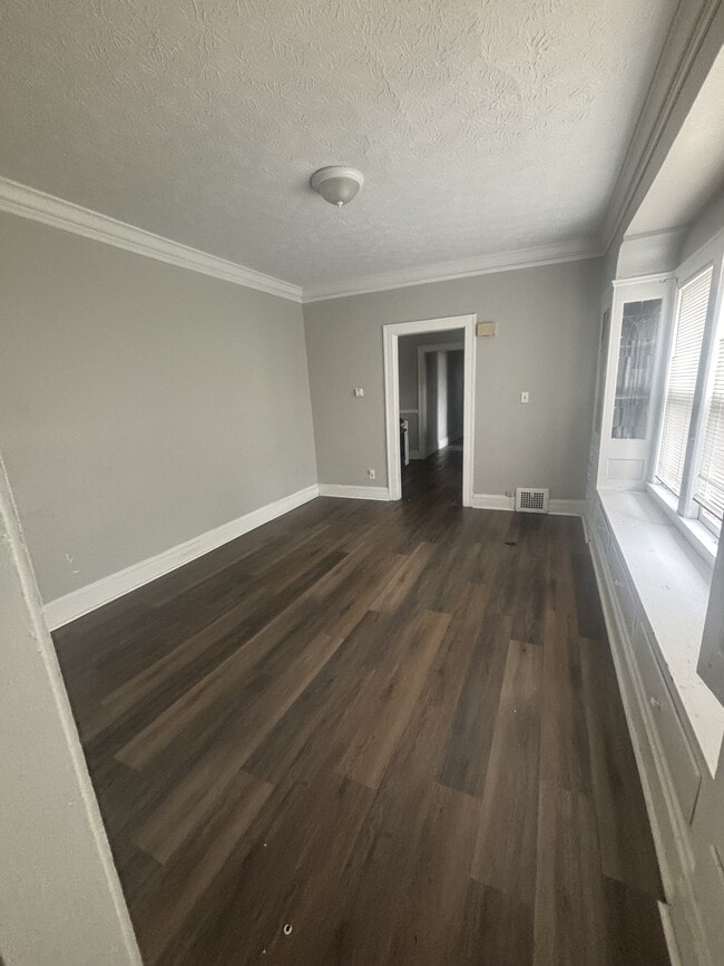 3320 E 139th St Unidad 4