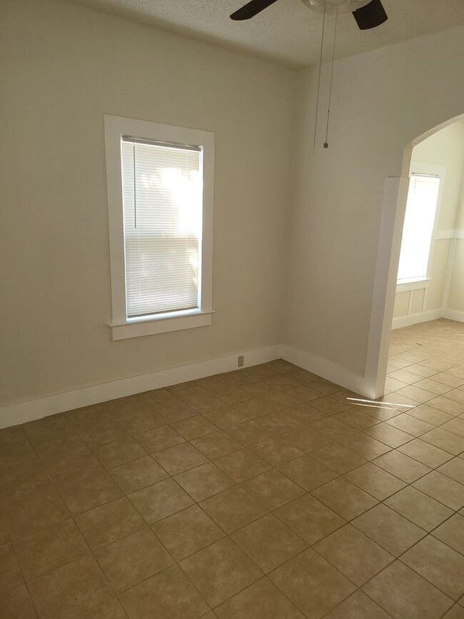 Photo - 2BR/1BA House for $1950 Rent and $1950 Deposit