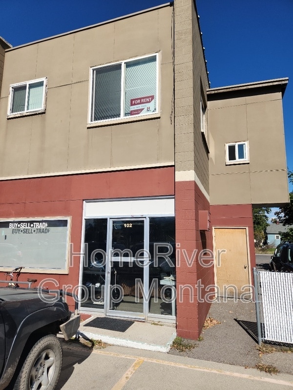 Building Photo - 100 South Ave E