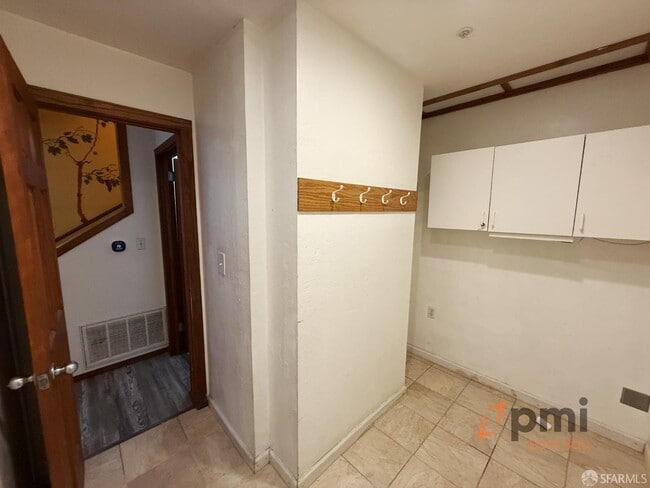 Photo - 539 Palms Dr