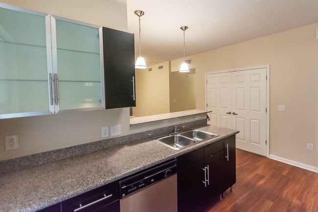 Photo - Tenth & College Village