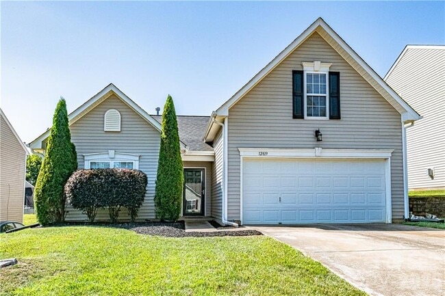 Building Photo - 12819 Slade Castle Ct
