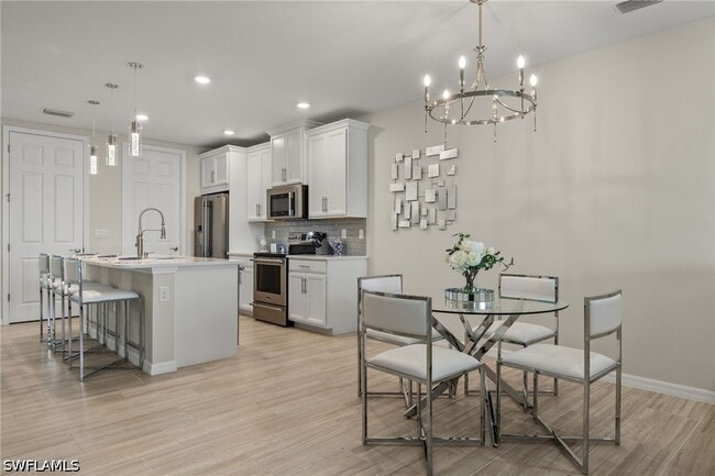 Photo - 14680 Edgewater Cir