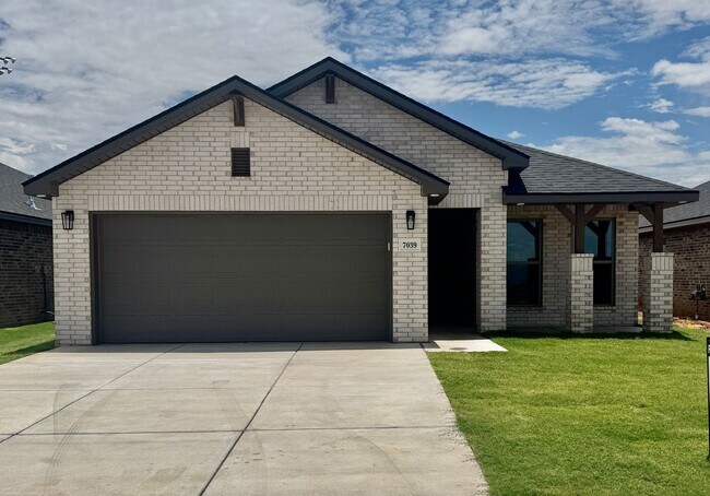 Photo - Gorgeous Brand New Build! 4/2/2 in Frenshi...
