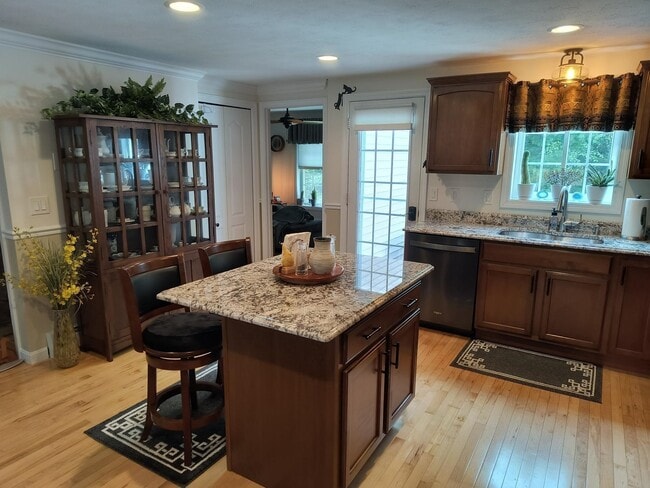 Photo - 28 Owens Dr Unit 52