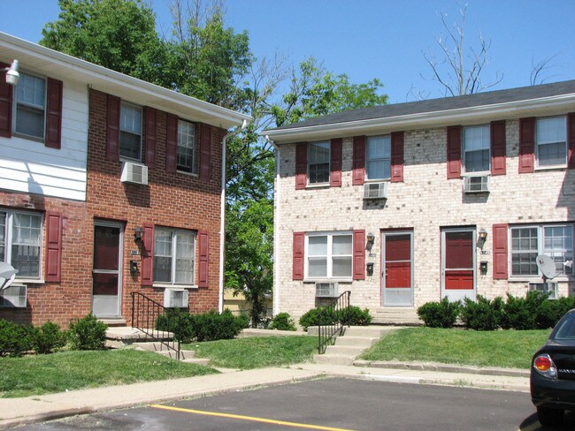 Colonial Village Apartments For Rent in Dayton, OH