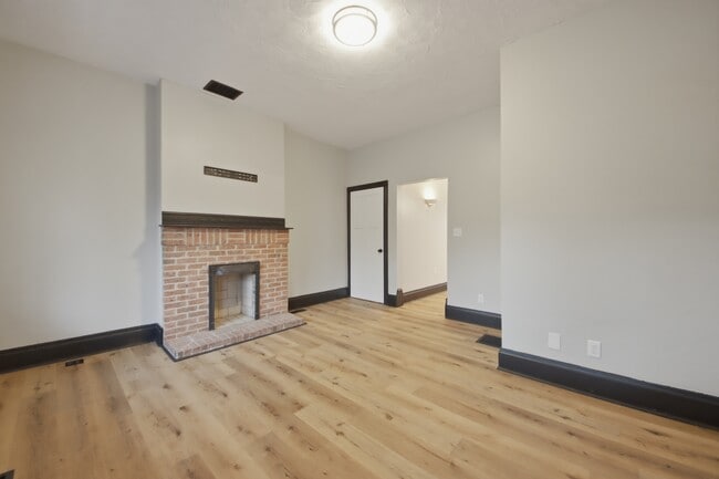 Photo - 767 Wager St Unidad 767