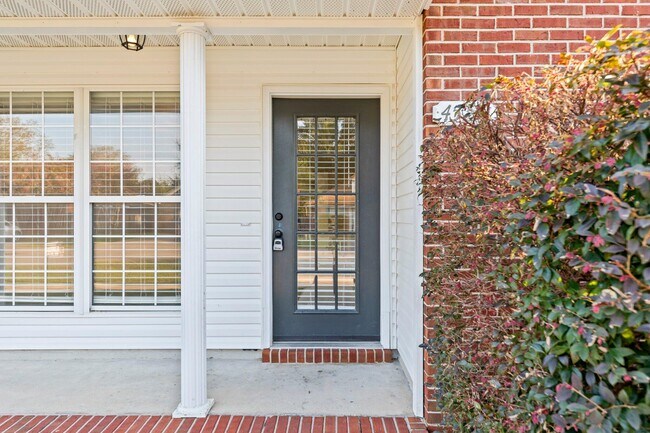 Photo - 4558 Barrington Ln